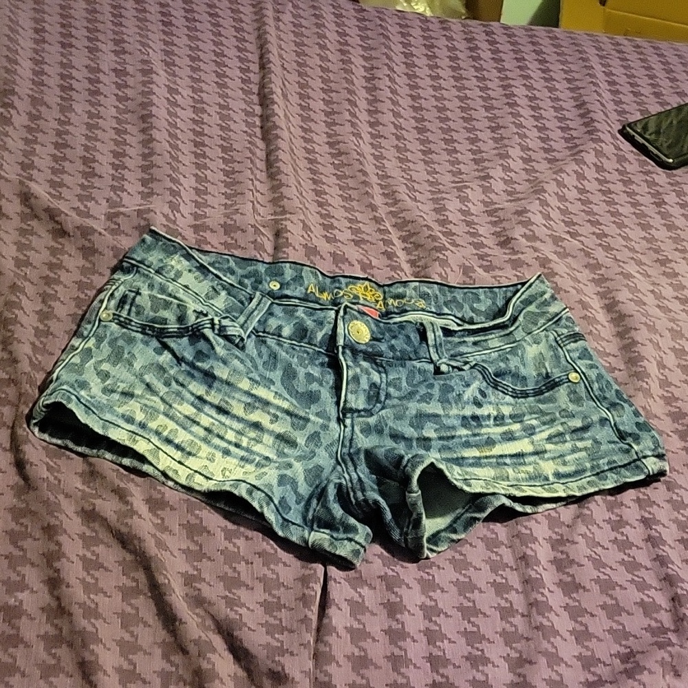 Almost famous leopard print shorty shorts. Low rise shorts